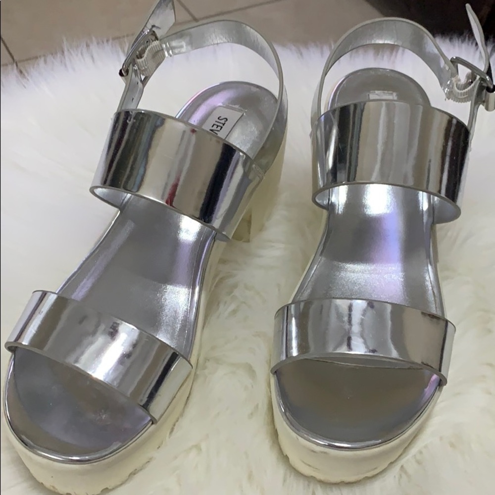Steve Madden Sandals